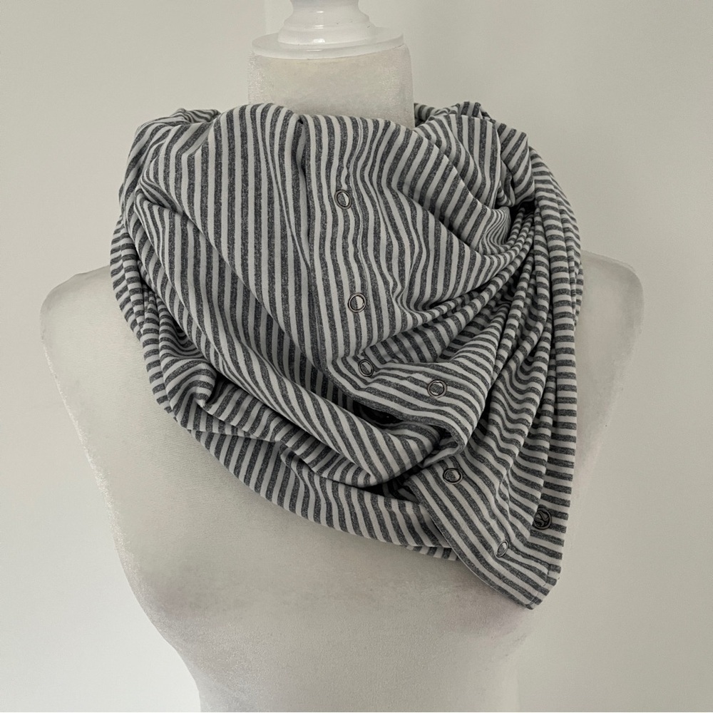 Vinyasa scarf gray/white infinity *K30